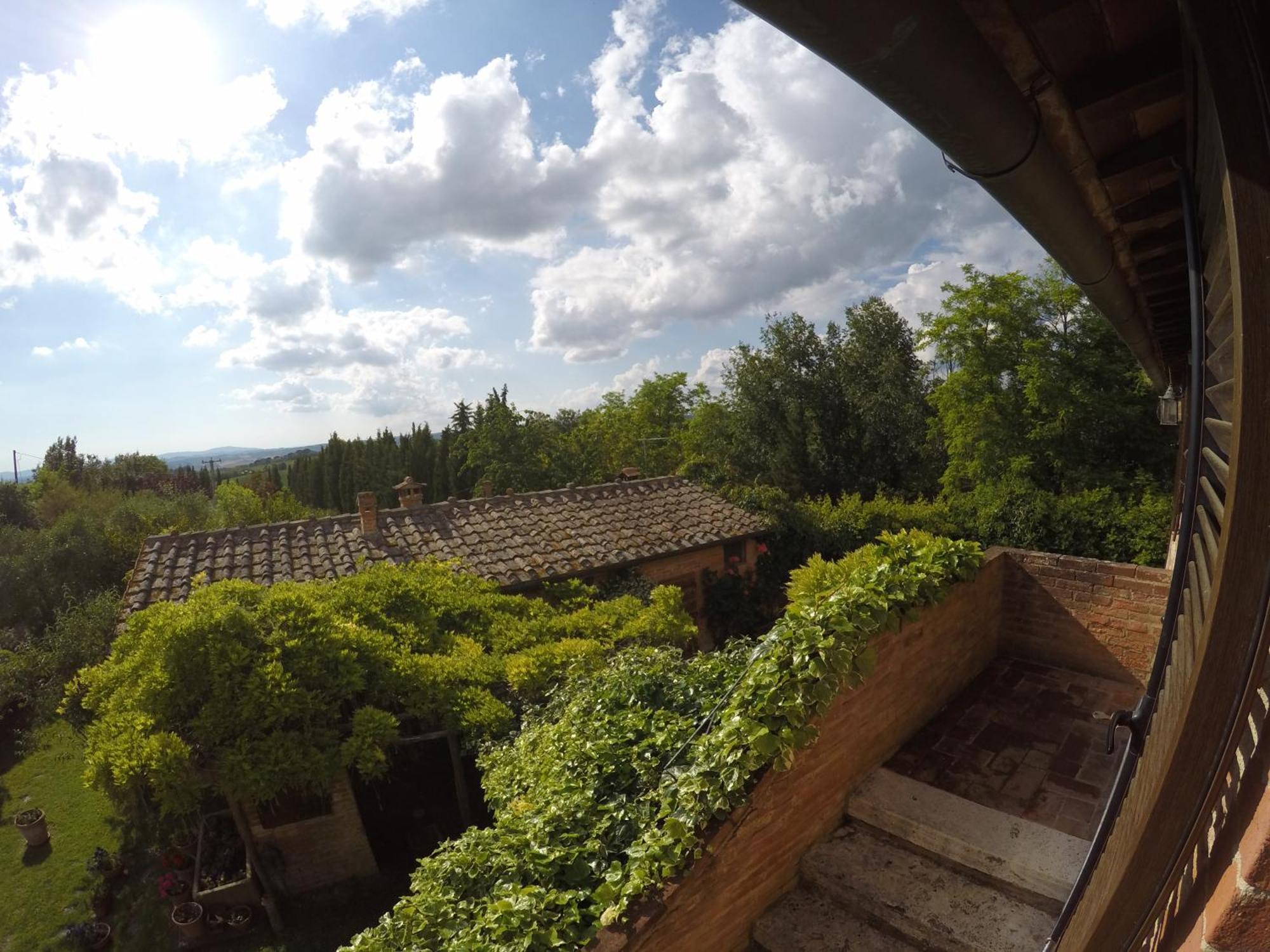 Apartamento Casale Le Querce Castelnuovo Berardenga Exterior foto