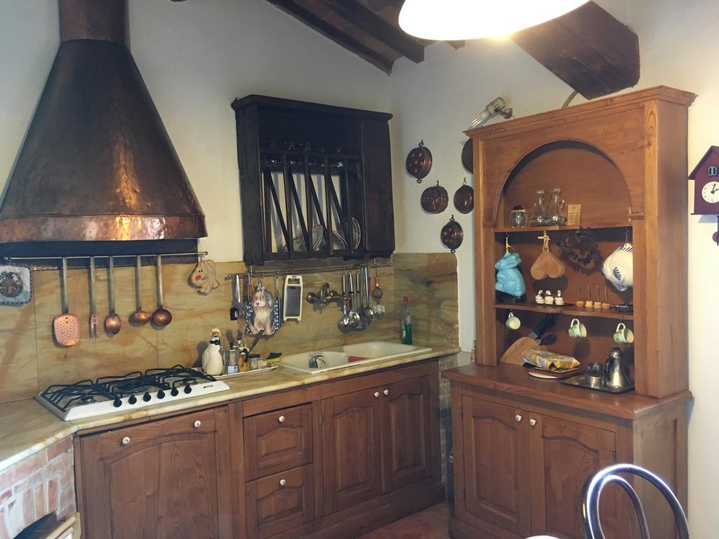 Apartamento Casale Le Querce Castelnuovo Berardenga Exterior foto