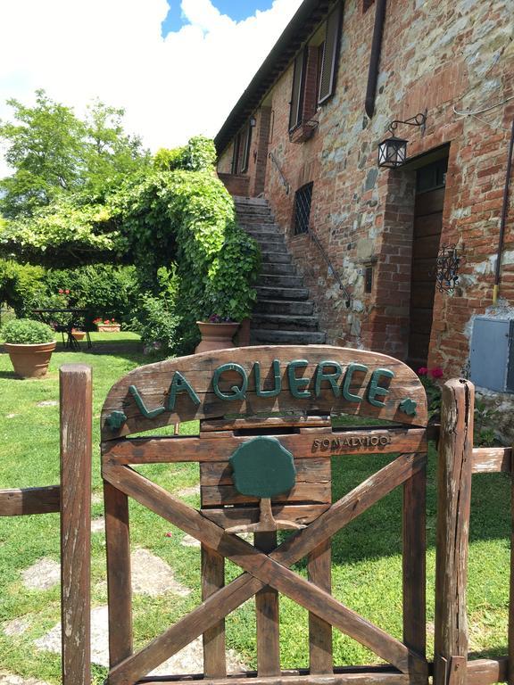 Apartamento Casale Le Querce Castelnuovo Berardenga Exterior foto