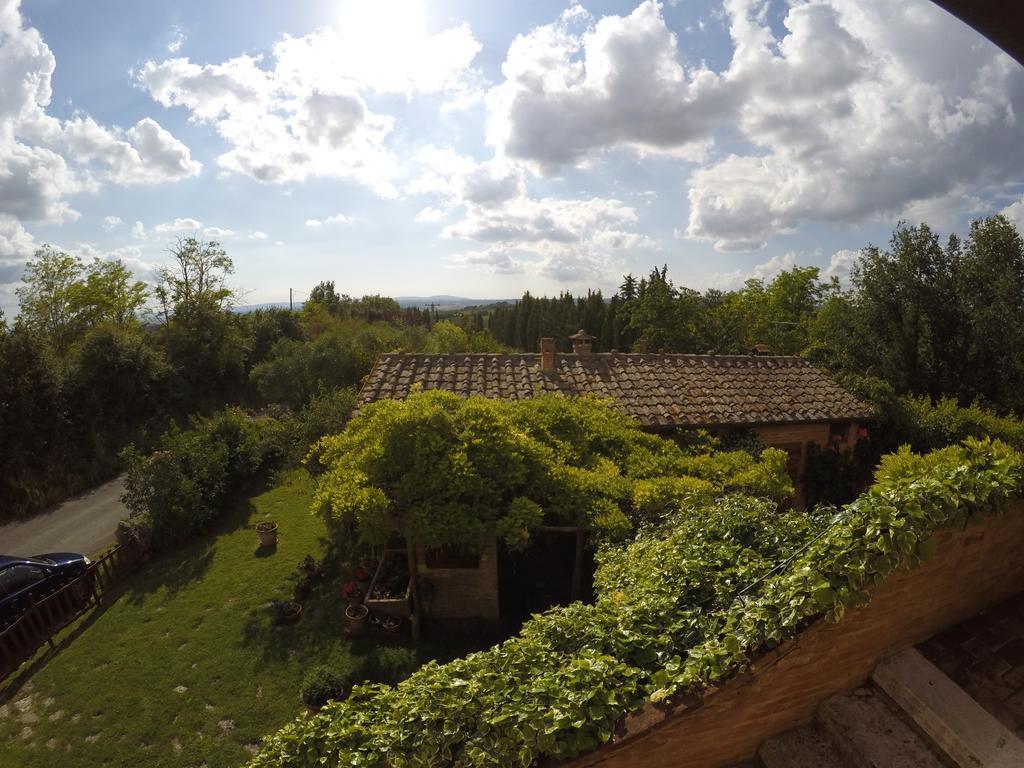 Apartamento Casale Le Querce Castelnuovo Berardenga Exterior foto
